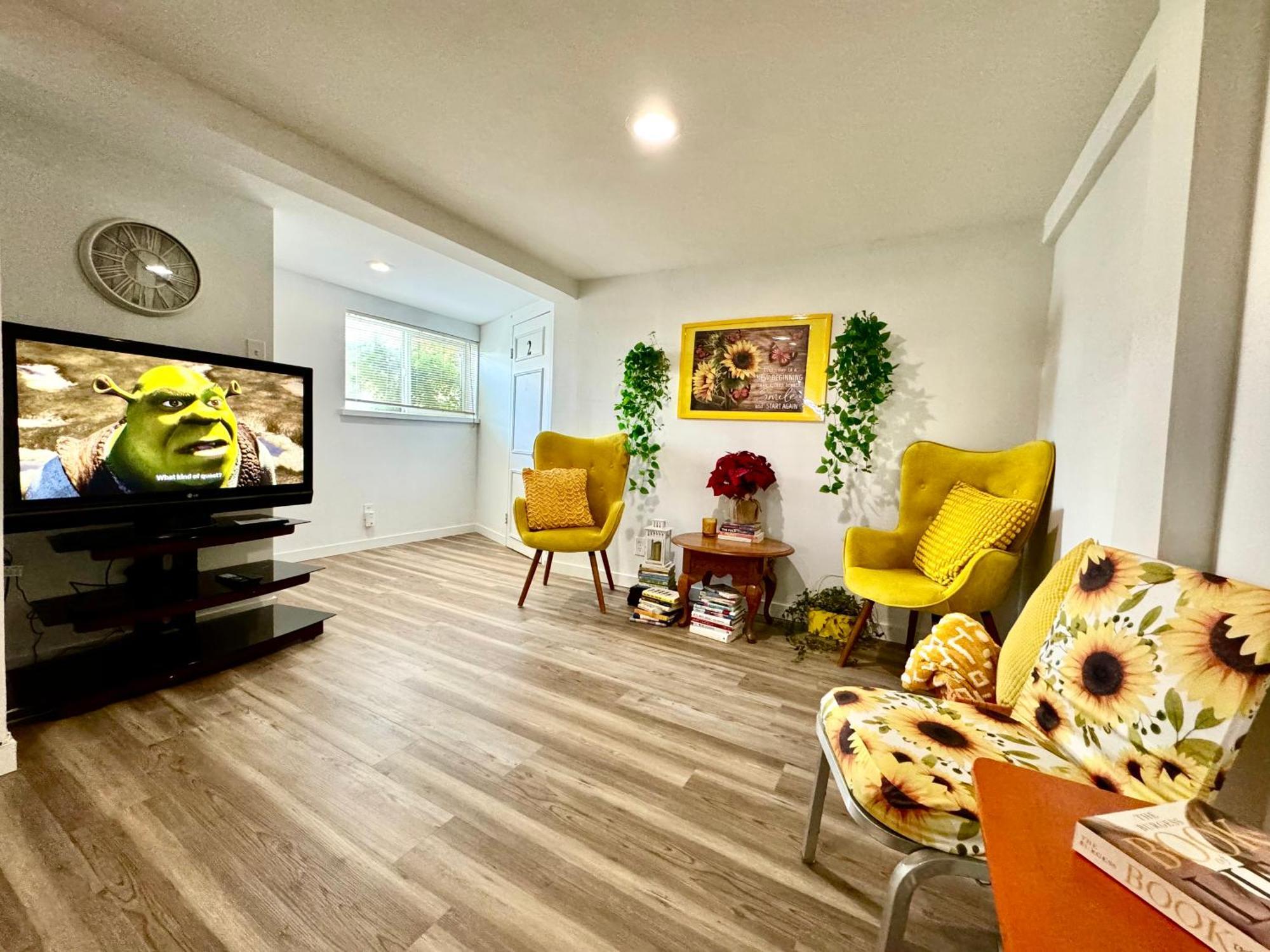 Cozy Private Room With Shared Bathroom On The 1St Floor - Conveniently Located Near Seatac Airport And Downtown Σιάτλ Εξωτερικό φωτογραφία